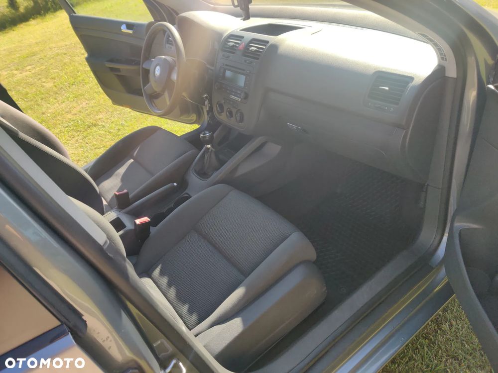 Volkswagen Golf 1.6 Comfortline - 13