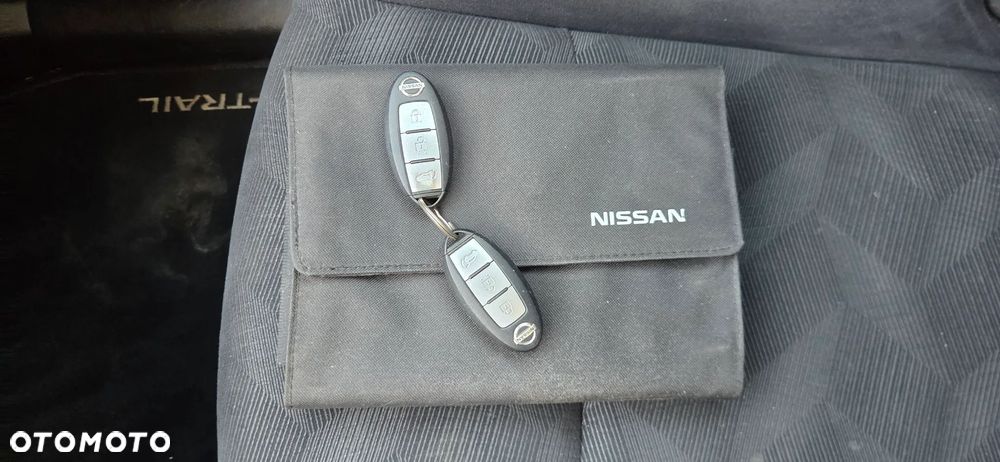 Nissan X-Trail - 16