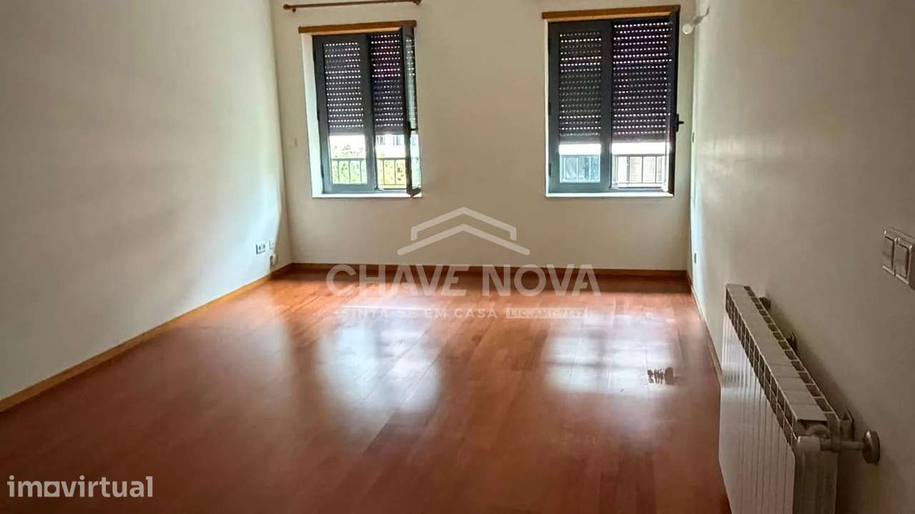 T3 c/ Lugar de Garagem em Oliveira do Douro - Grande imagem: 2/20