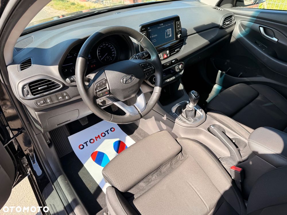 Hyundai i30 1.6 CRDI Prime - 11