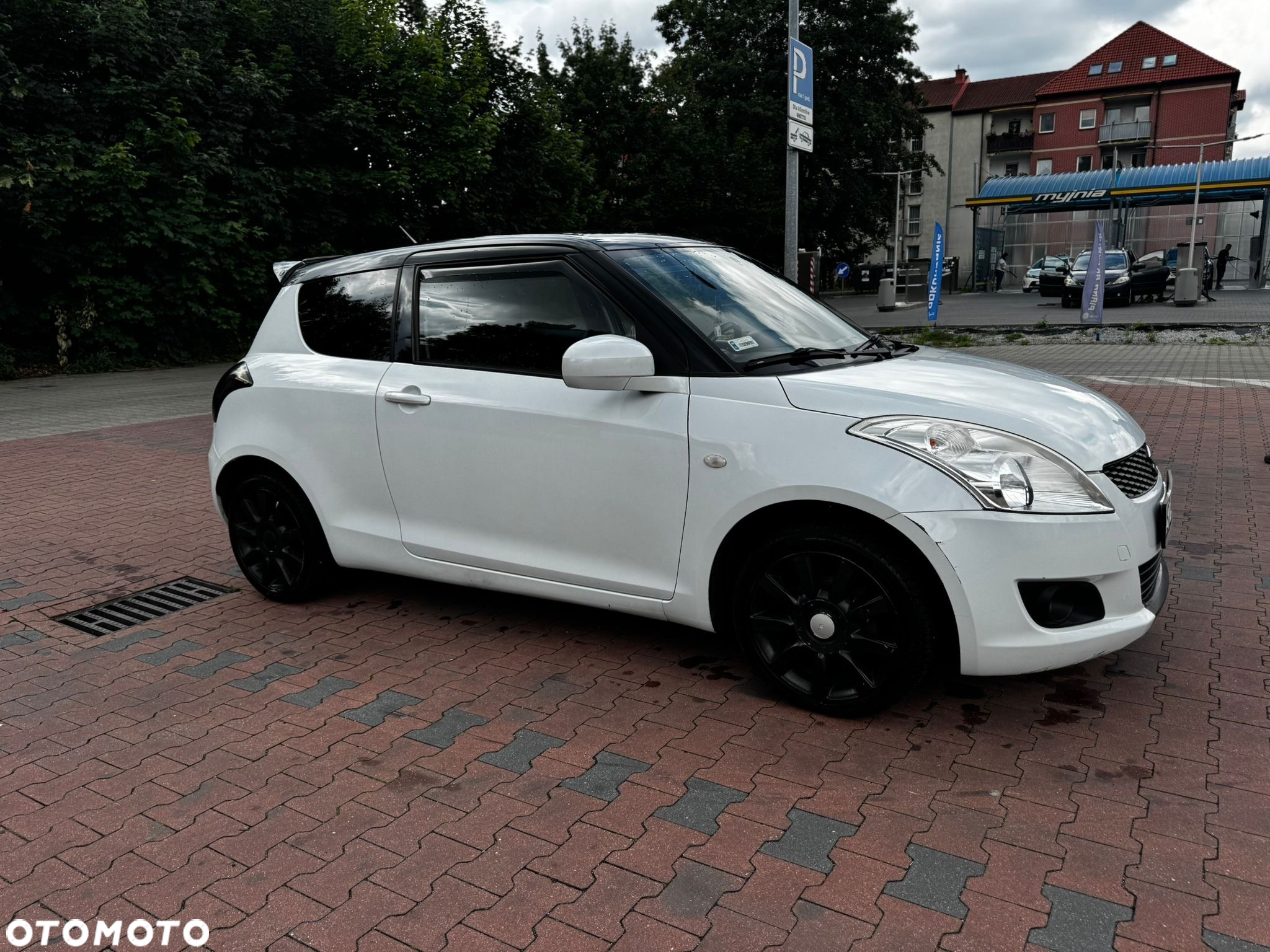 Suzuki Swift 1.2 BlackWhite - 5
