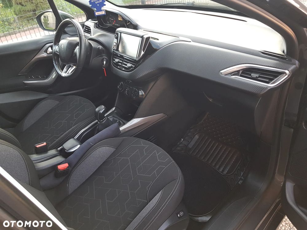 Peugeot 2008 - 16