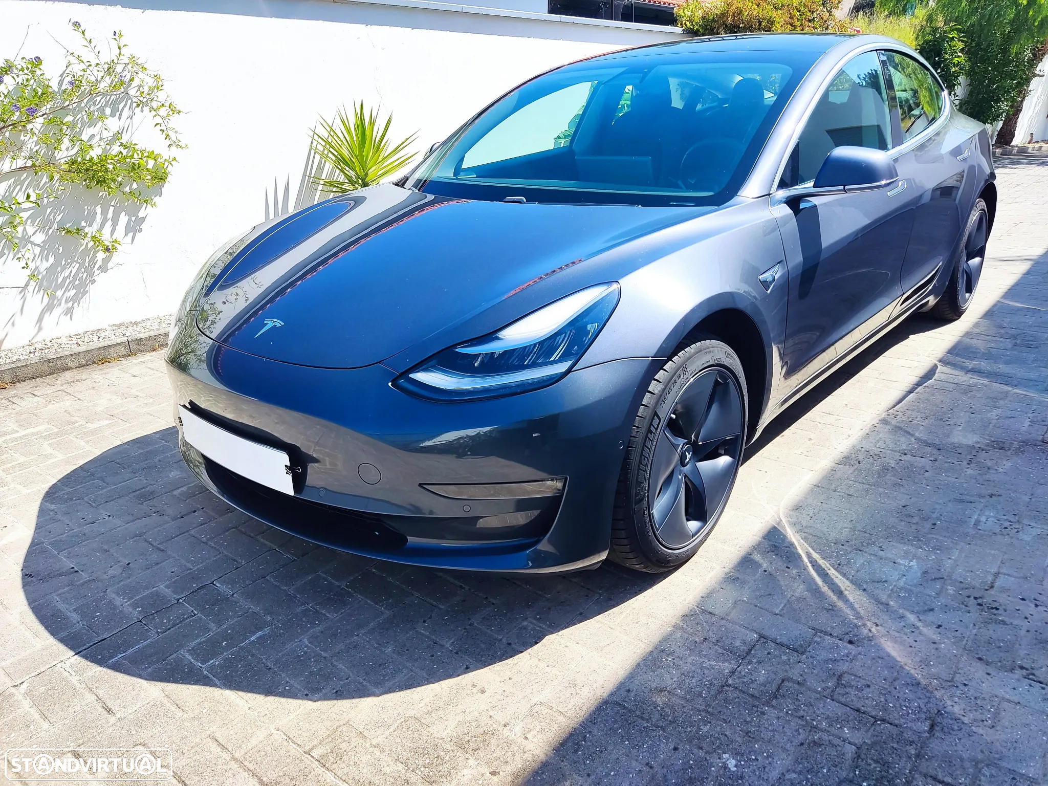 Tesla Model 3 Long Range AWD Dual Motor - 2