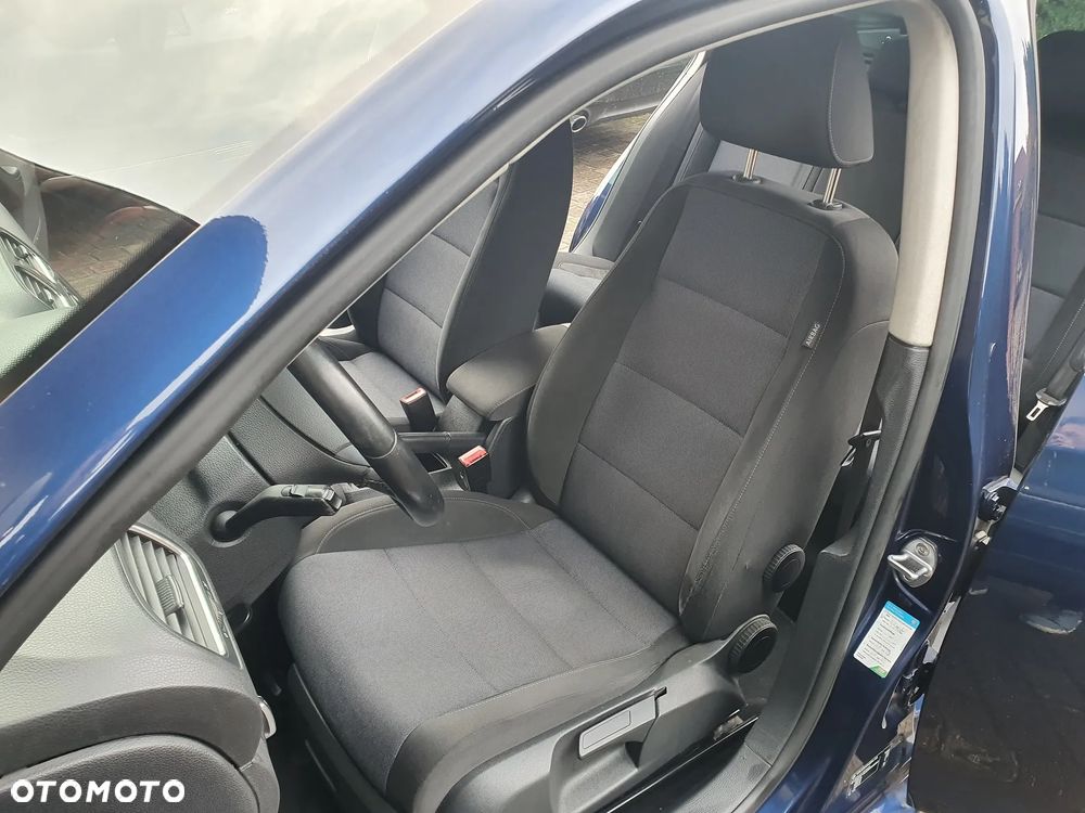 Volkswagen Golf 1.6 TDI DPF Style - 15