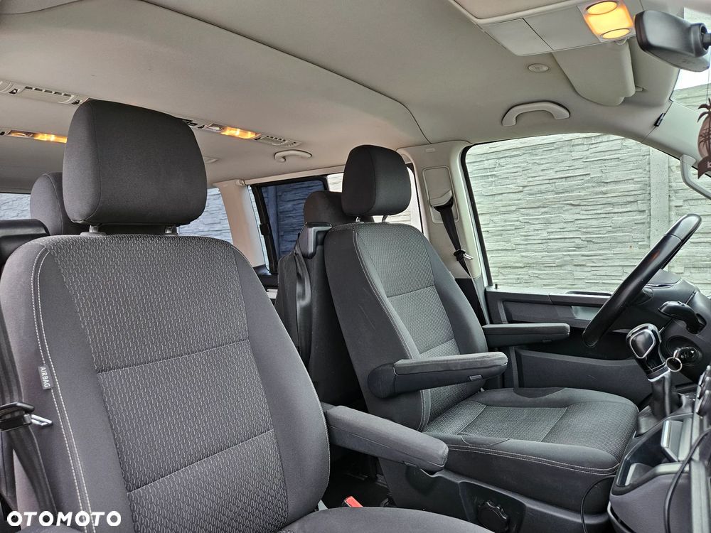 Volkswagen Multivan 2.0 TDI L1 Highline DSG - 12