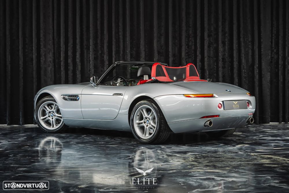 BMW Z8 Standard - 11