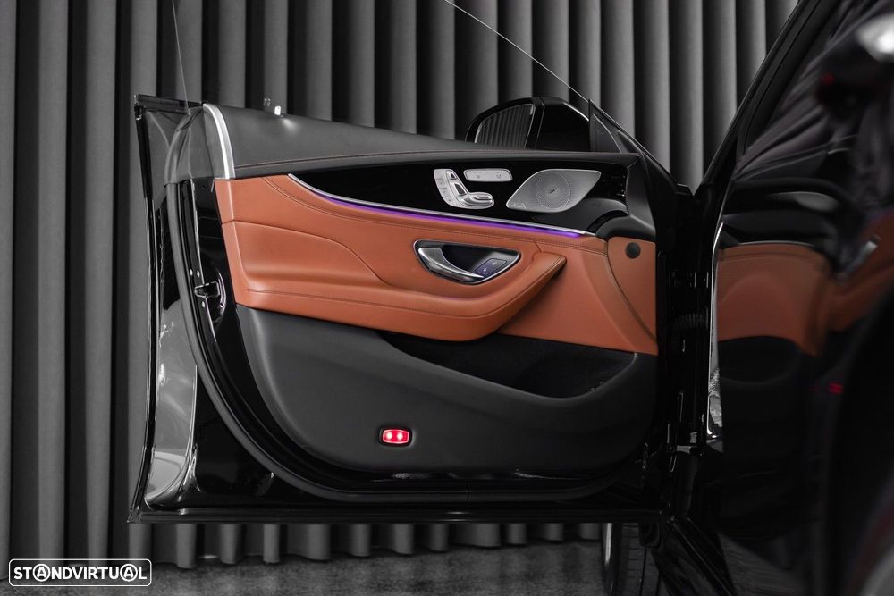 Mercedes-Benz AMG GT 43 4Matic+ - 37