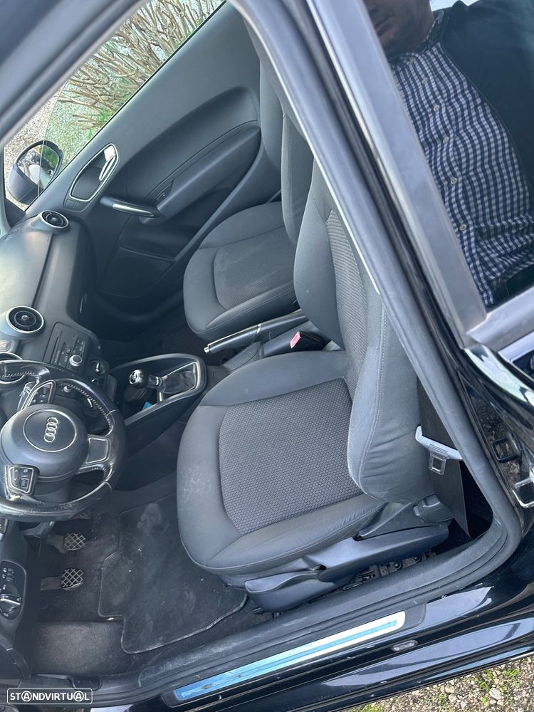 Audi A1 1.6 TDI S-line - 3