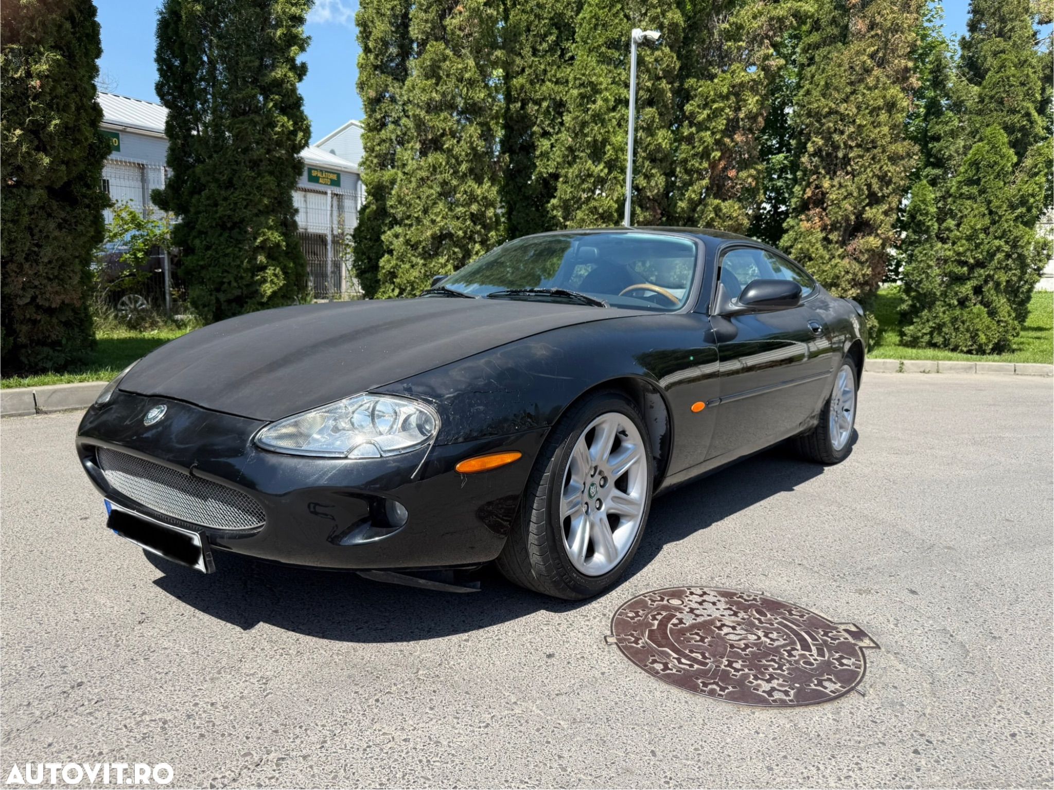 Jaguar XK8 - 1