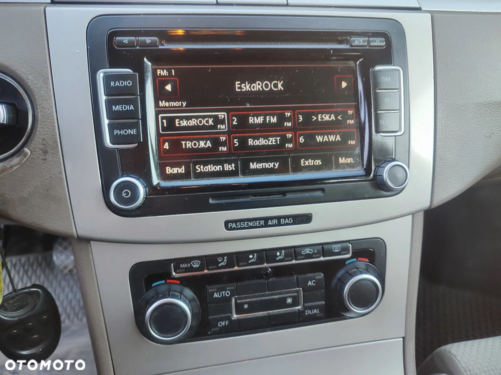 Volkswagen Passat 2.0 TDI Comfortline - 10