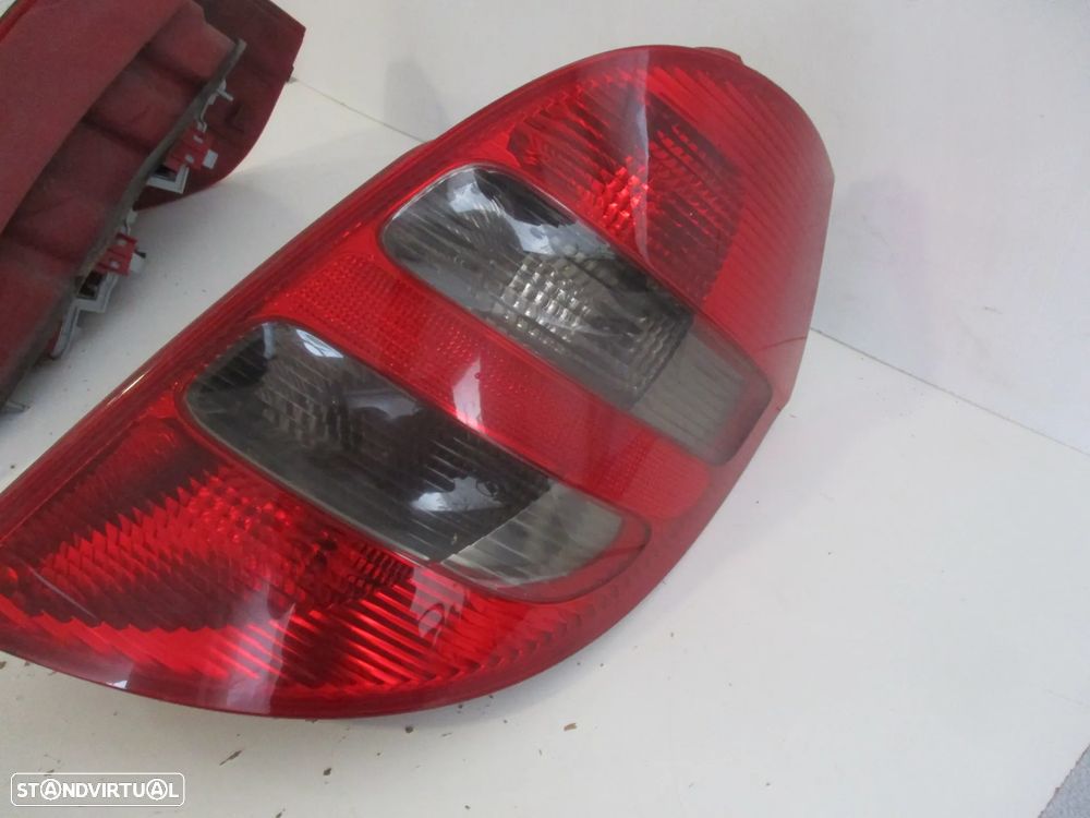 farol farolim mercedes A180 2007 - 3