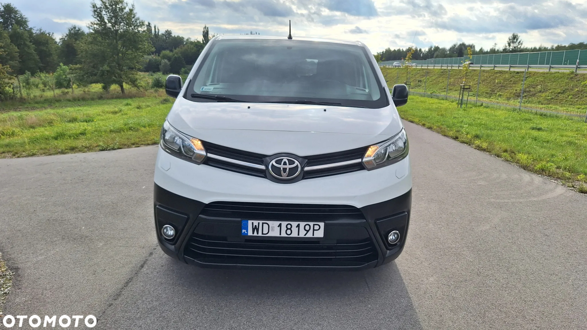 Toyota Proace Verso 2.0 D4-D Long Business - 11