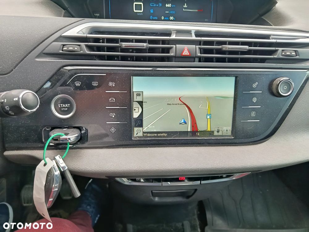 Citroën C4 Picasso 1.2 PureTech Shine S&S - 9