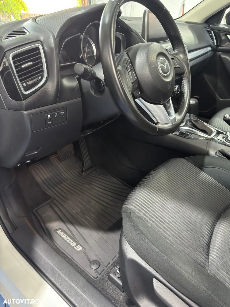 Mazda 3 SKYACTIV-D 150 Automatik Sports-Line - 16