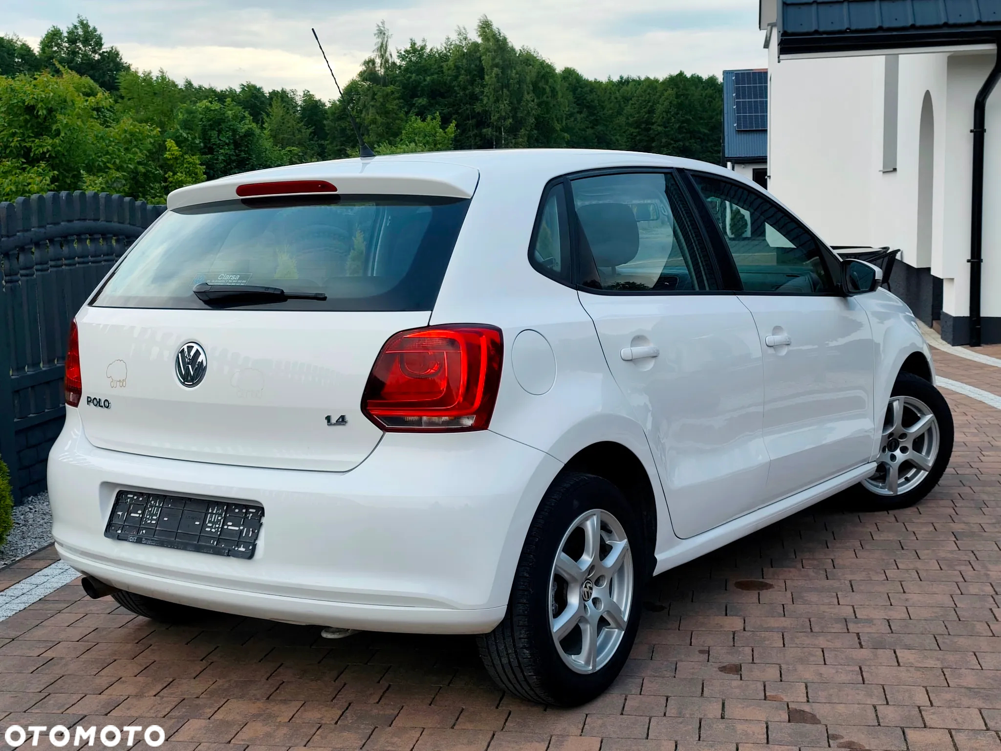 Volkswagen Polo - 11