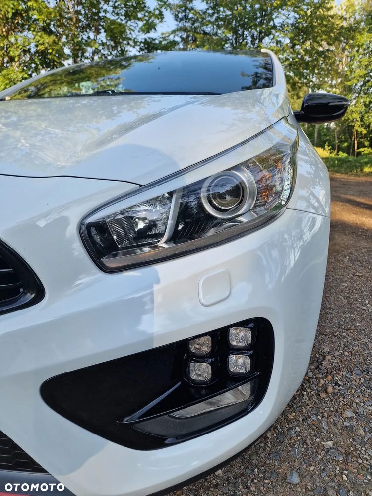 Kia ProCeed 1.6 T-GDI GT L - 2