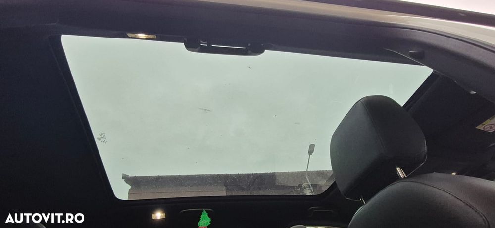 Land Rover Discovery Sport - 16