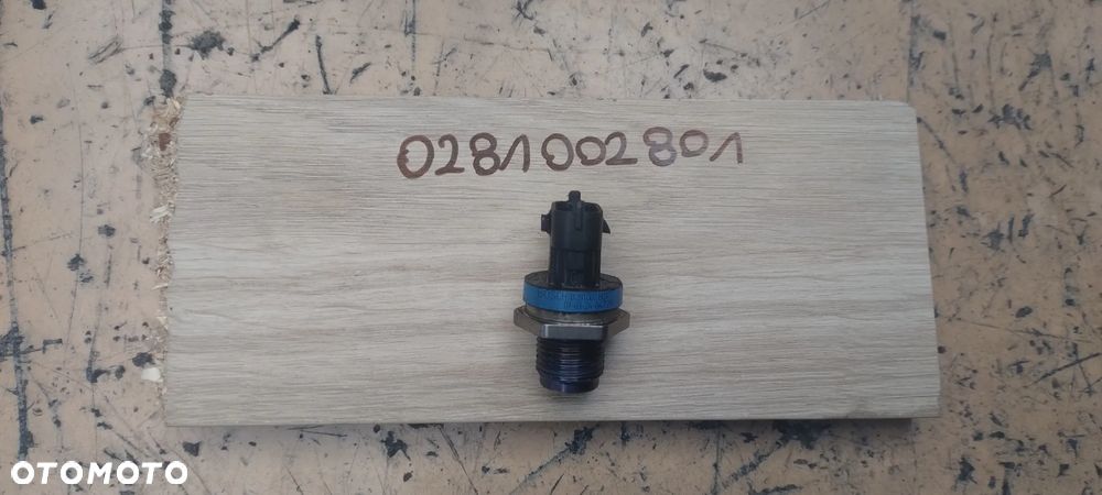 RENAULT NISSAN 2,0DCI 2,5DCI czujnik paliwa 0281002801 - 1