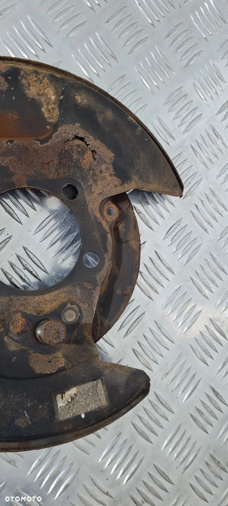 Toyota Rav4 III Osłona Tarczy Hamulcowej Tarcza Lewy Tył - 3