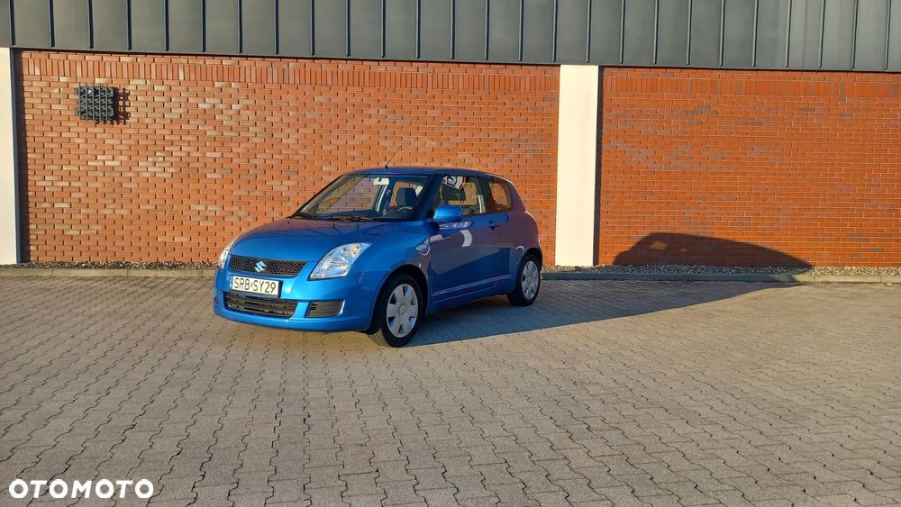 Suzuki Swift - 1