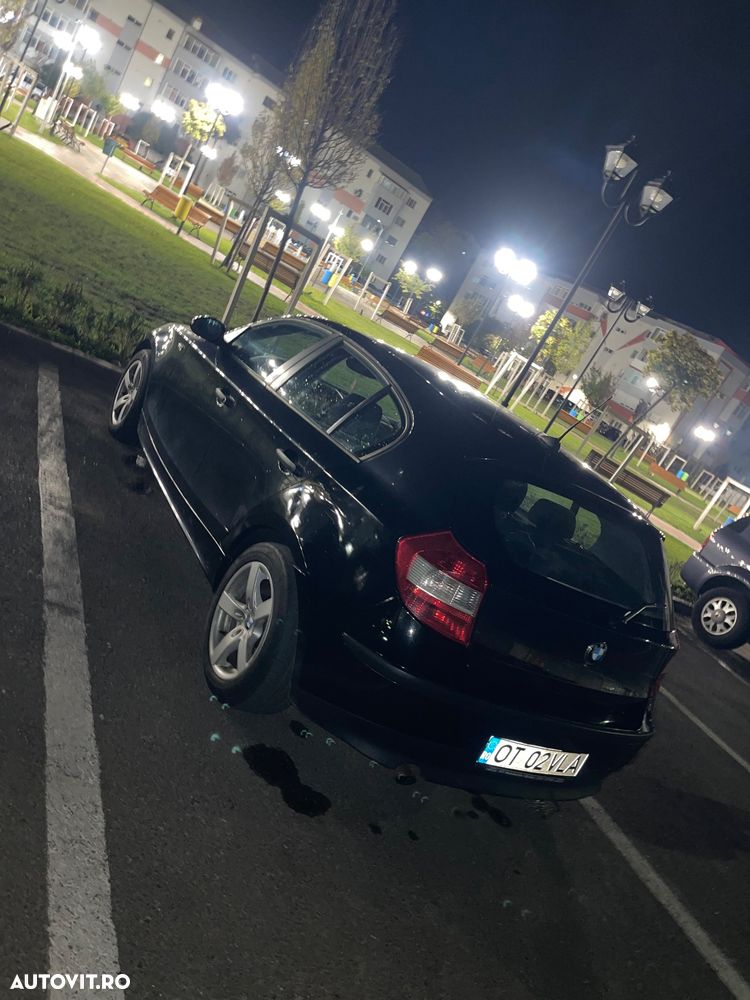 BMW Seria 1 118d - 2