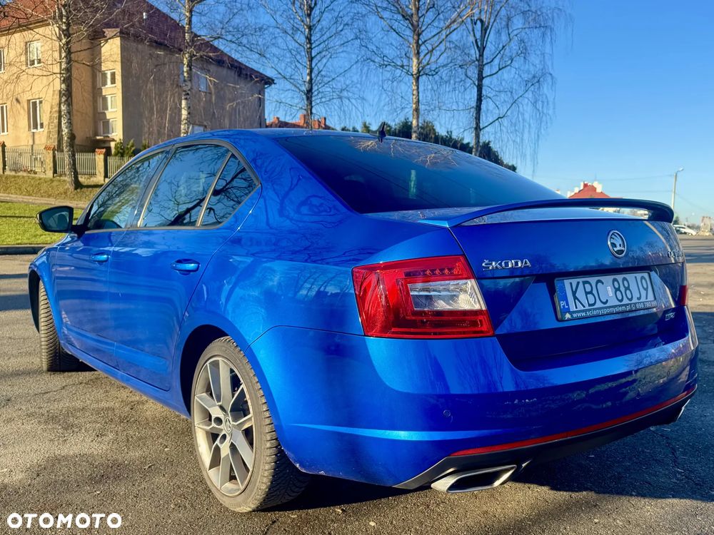 Skoda Octavia 2.0 TDI RS DSG - 5