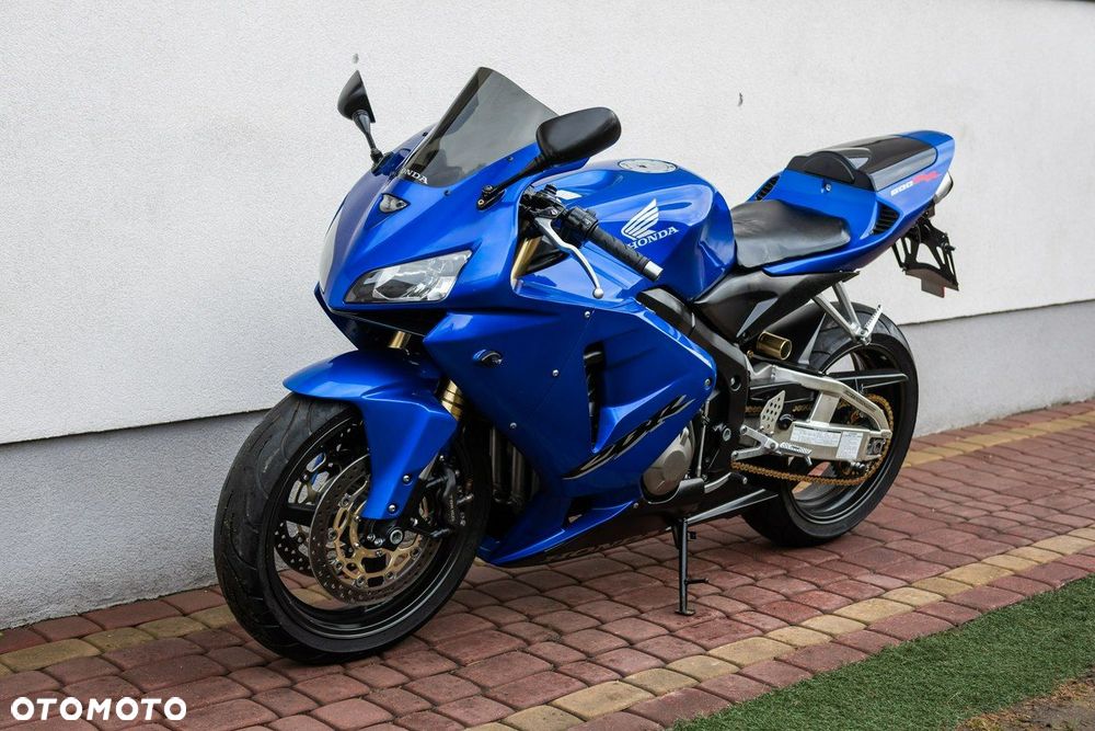 Honda CBR - 6