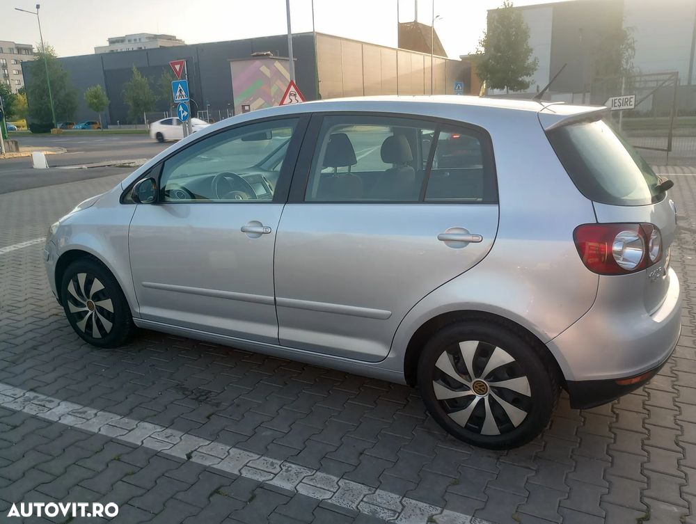 Volkswagen Golf Plus 1.9 TDI Sportline - 3