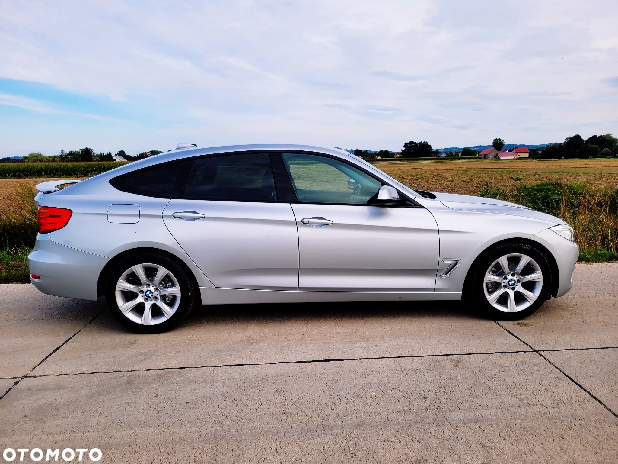 BMW Seria 3 320i Luxury Line - 6