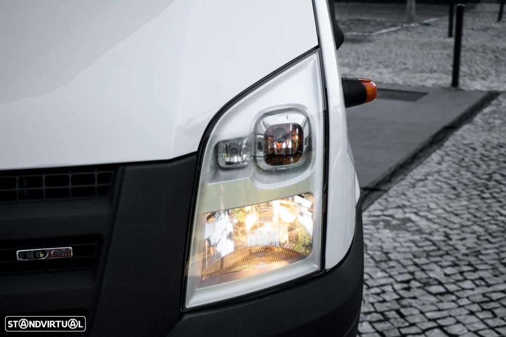 Ford Transit - 9