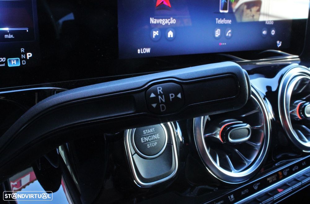 Mercedes-Benz GLA 180 d AMG Line - 11