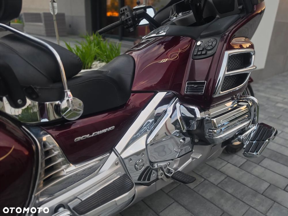 Honda GL - 7