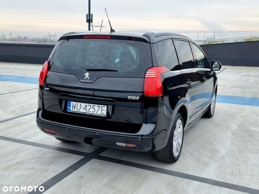 Peugeot 5008 2.0 BlueHDi Allure 7os - 28