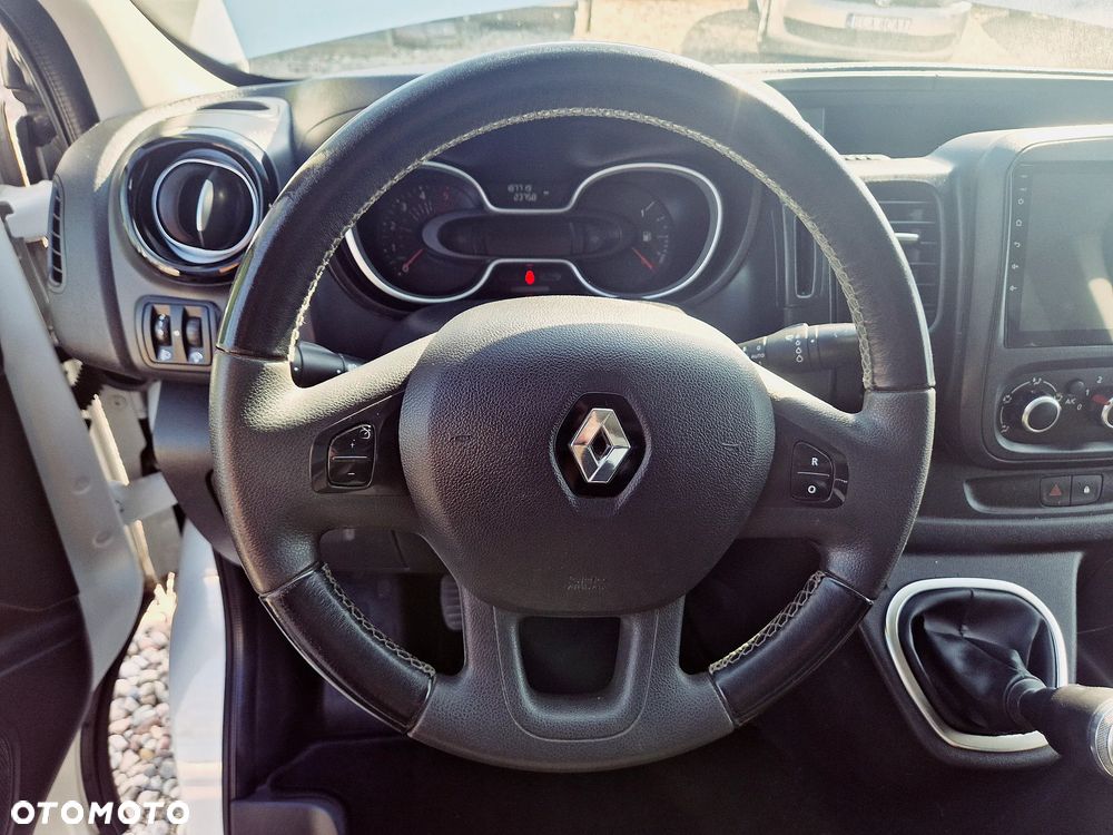 Renault TRAFIC - 22