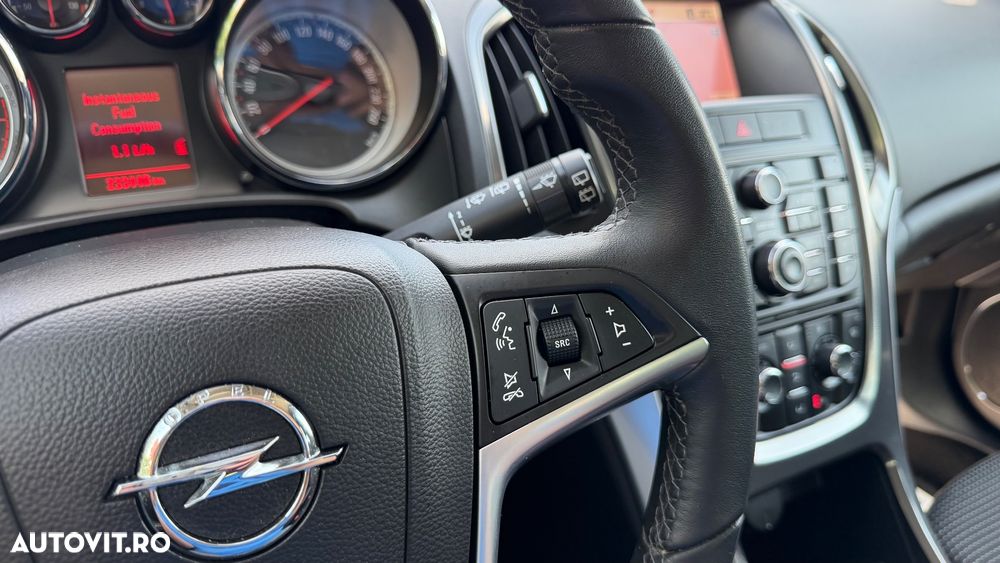 Opel Astra 1.4 Turbo ECOTEC Cosmo - 15