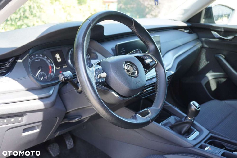 Skoda Octavia 2.0 TDI Ambition - 14