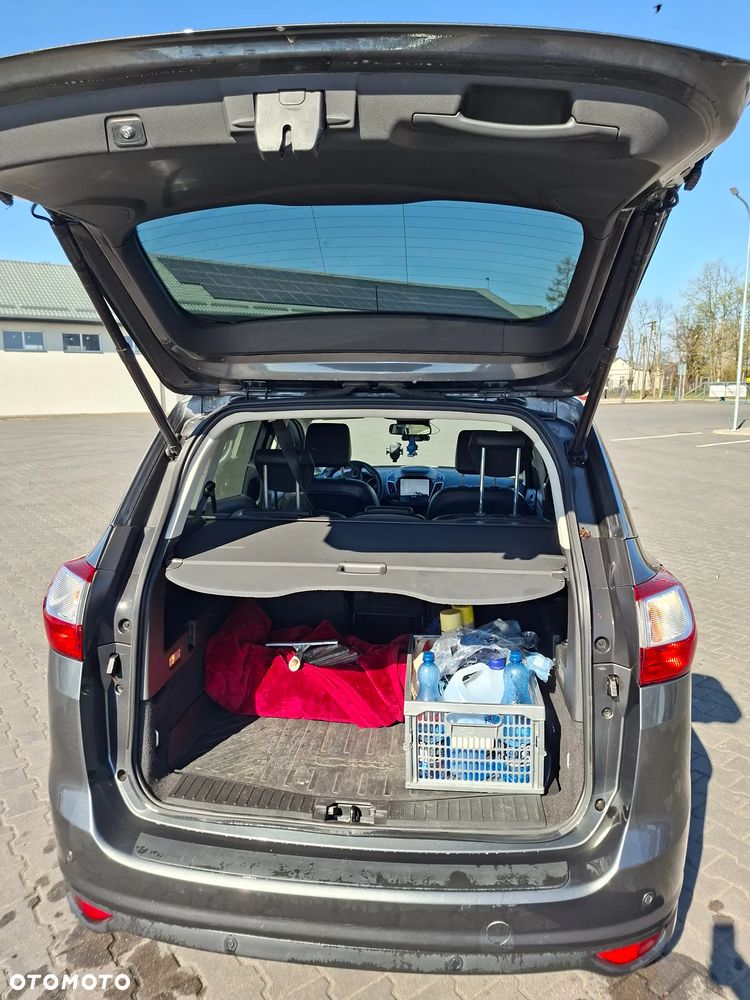 Ford Grand C-MAX - 14