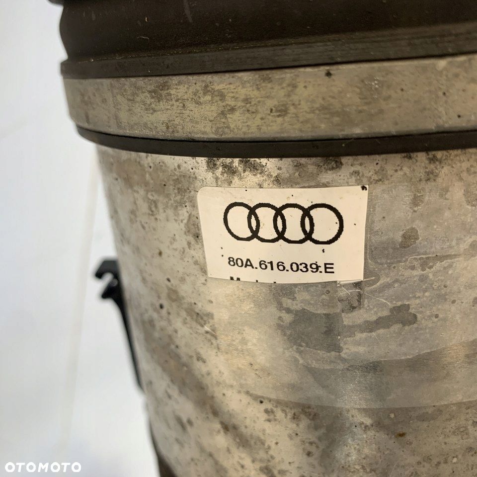 Zwrotnica Prawa Przód Zawieszenie Wahacz Amortyzator Półoś Audi Q5 80A 19R - 6