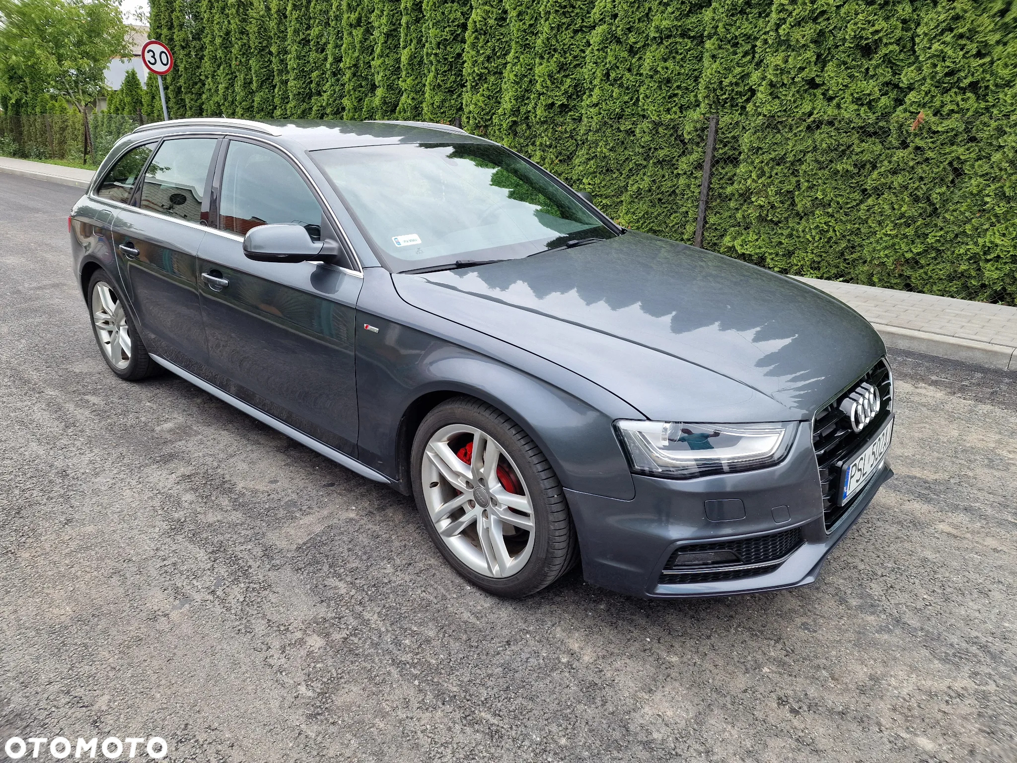 Audi A4 2.0 TDI DPF S line Sportpaket - 2