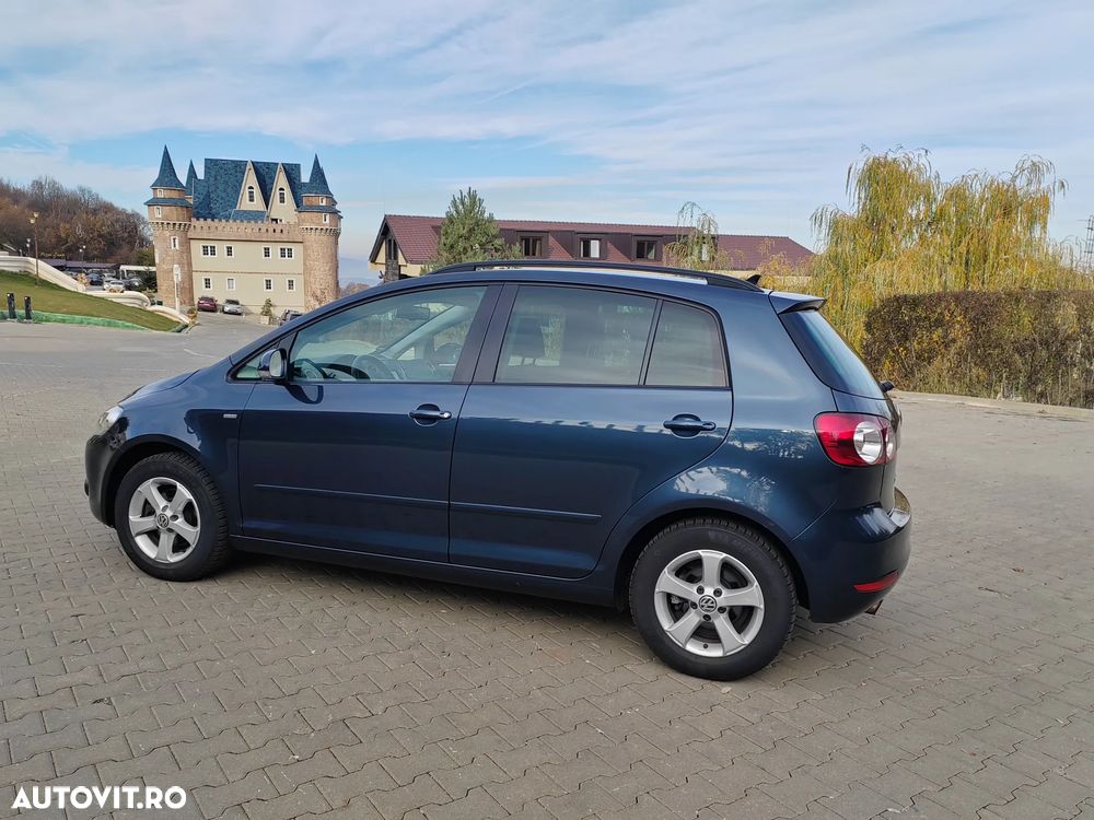Volkswagen Golf Plus - 12