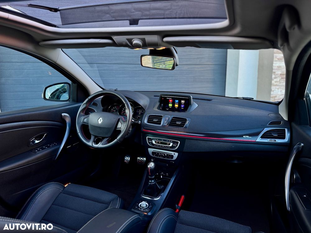 Renault Megane ENERGY dCi 110 GT LINE - 10