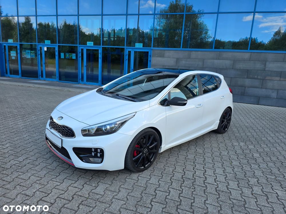 Kia Ceed 1.6 T-GDI GT-Track - 11