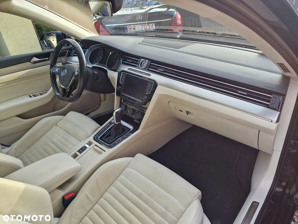 Volkswagen Passat 1.8 TSI BMT Highline DSG - 9