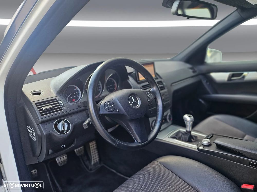 Mercedes-Benz C 220 CDi Avantgarde BE - 28
