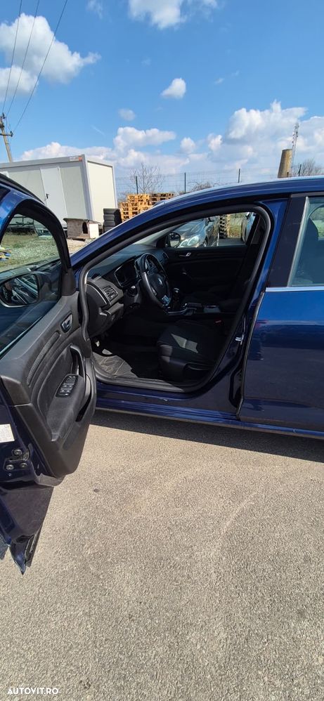 Renault Megane Energy dCi Intens - 6