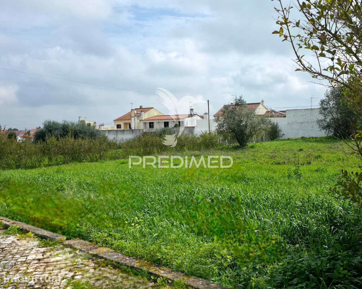 Lote de Terreno Urbano com 680m² - Grande imagem: 4/6