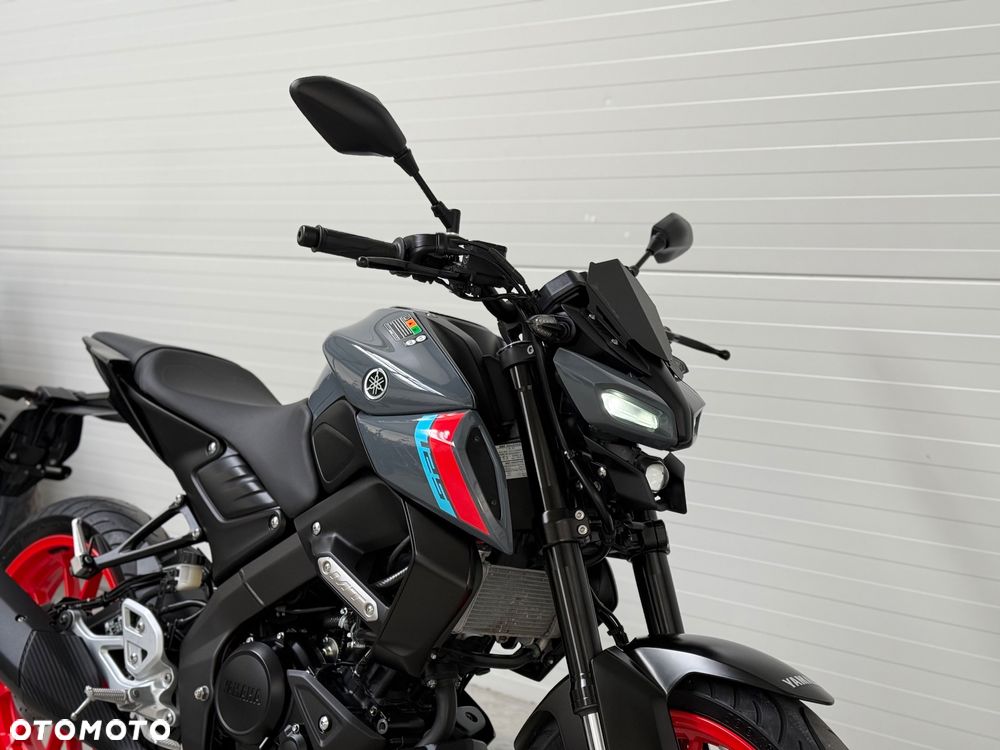 Yamaha MT - 8