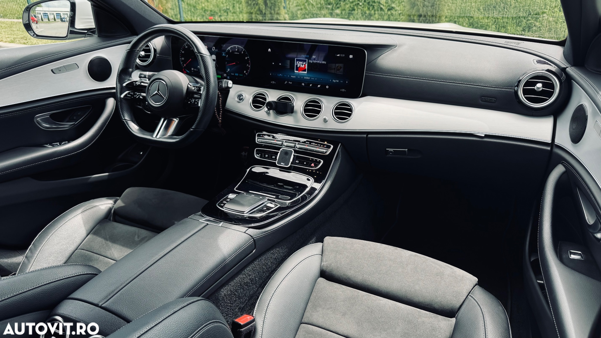 Mercedes-Benz E - 5