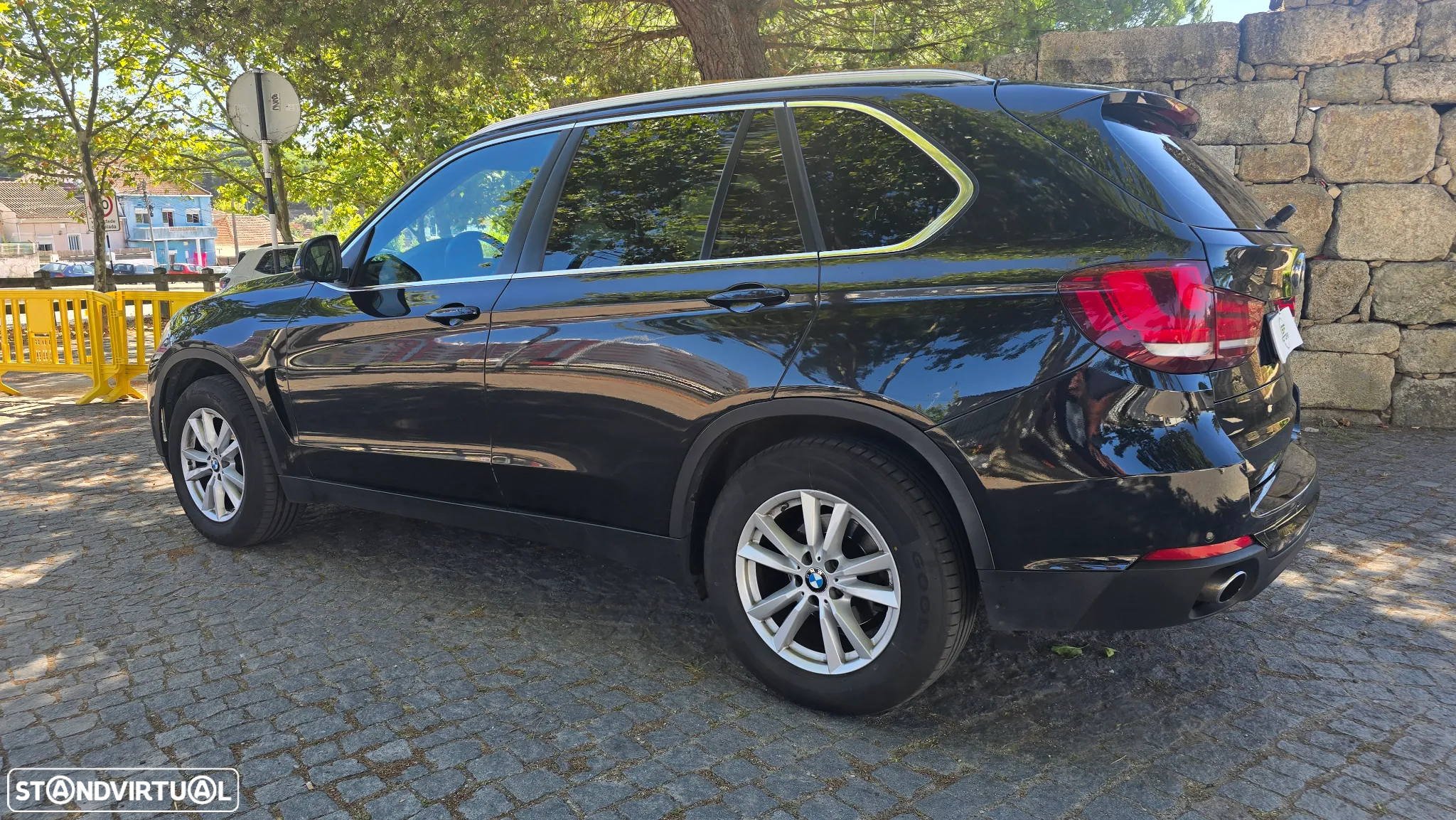 BMW X5 25 d sDrive Comfort 7L - 9