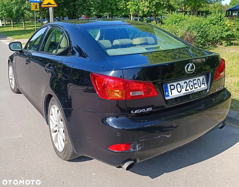 Lexus IS 250 Prestige - 10